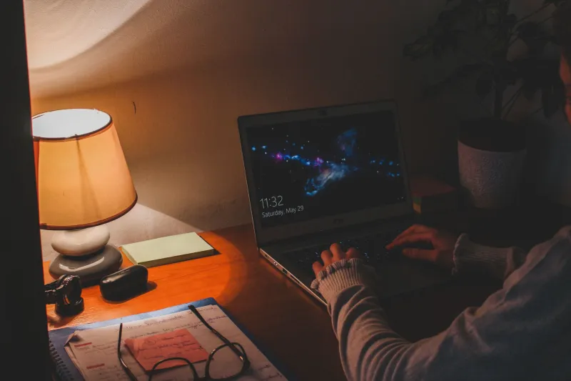 Your Brain at Midnight: The Hidden Science of Why Casino Decisions Crater After Dark